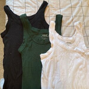BUNDLE 3 Easy Standard ribbed tanks green white black sz L